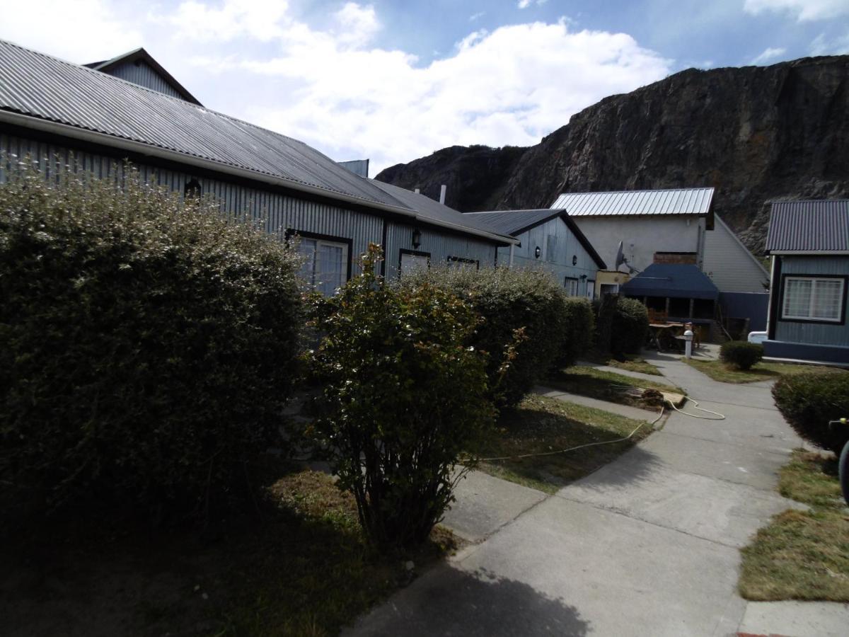 Complejo Don Joel Hostel El Chalten Bagian luar foto